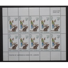 NUEVA ZELANDA Yv. HOJA BLOQUE 37 ESTAMPILLAS NUEVA MINT PERROS GATOS 40 €